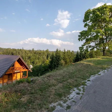 Brvnara Tarski Pogled