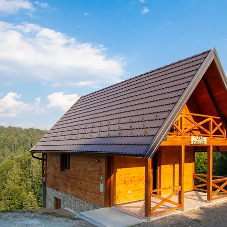 Brvnara Tarski Pogled Holiday home
